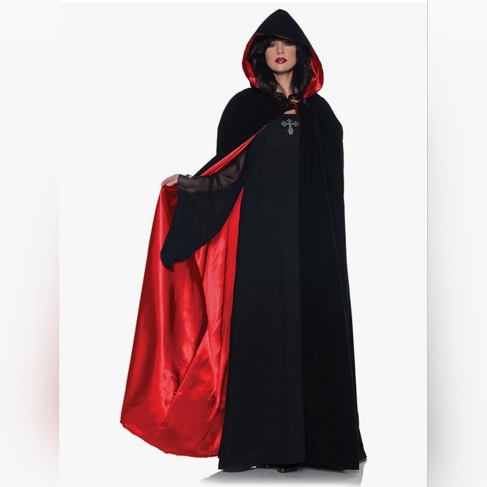 Long black velvet cape with a hood and red satin lining.Perfect for A COSTUME
